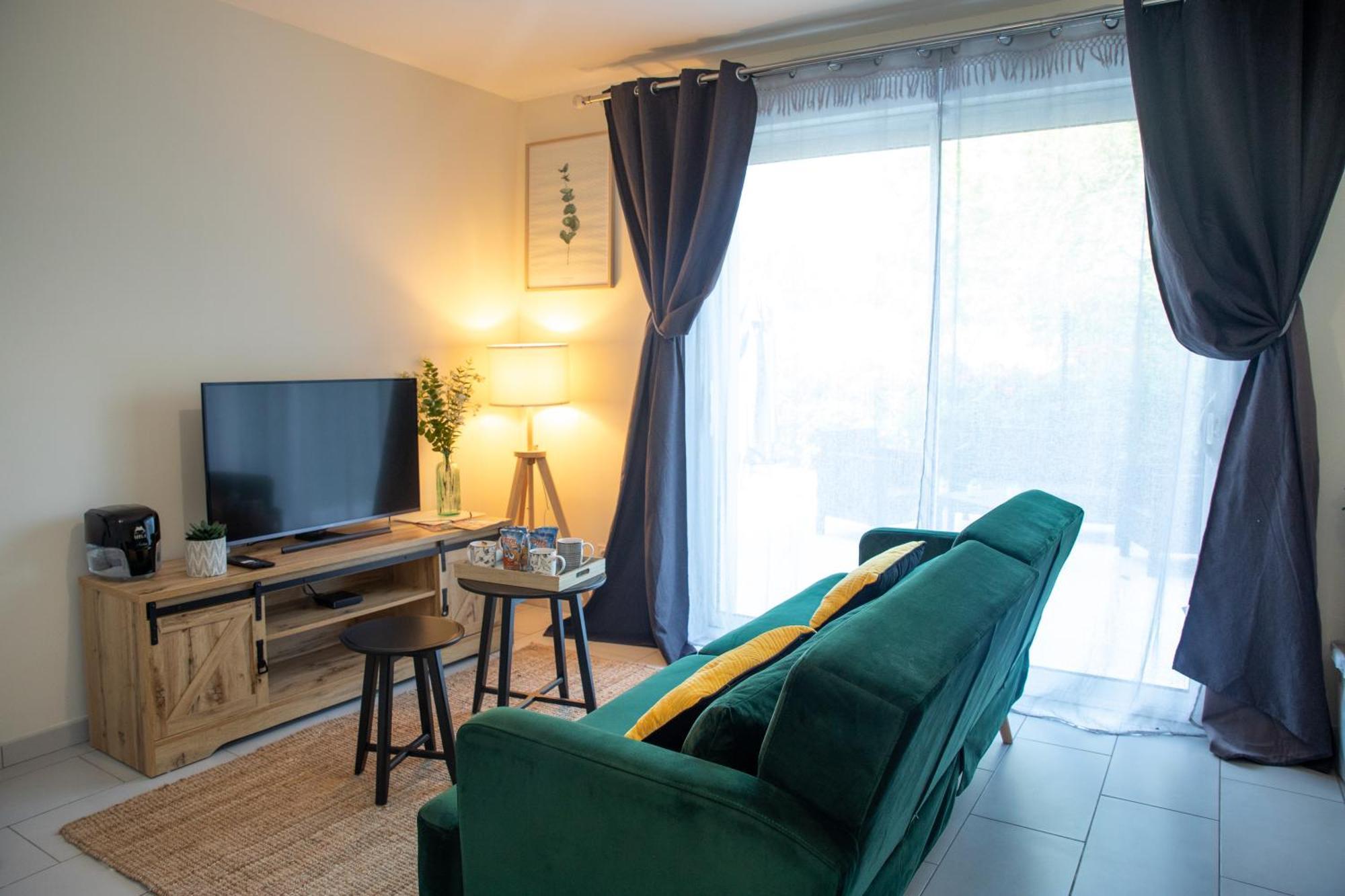 Djial - Proche De Cdg Et Du Parc Asterix Apartment Dammartin-en-Goele Luaran gambar